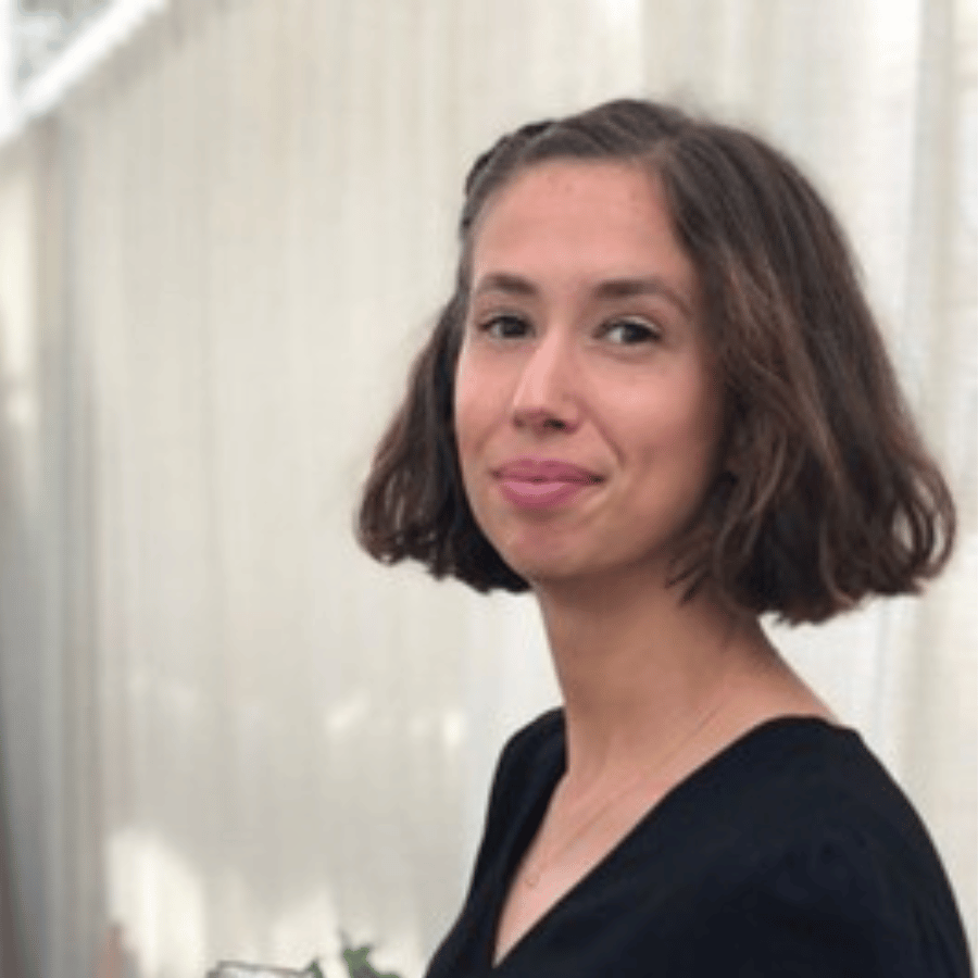 Dr Anahí Van Hootegem